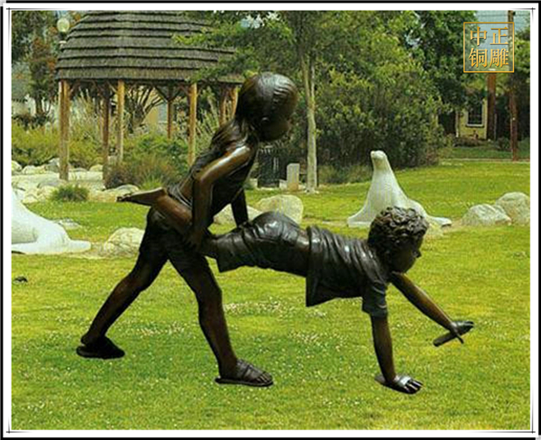 公園景觀(guān)雕塑.jpg