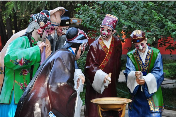 廣場(chǎng)玻璃鋼戲曲景觀小品.jpg 廣場(chǎng)玻璃鋼戲曲景觀小品.jpg