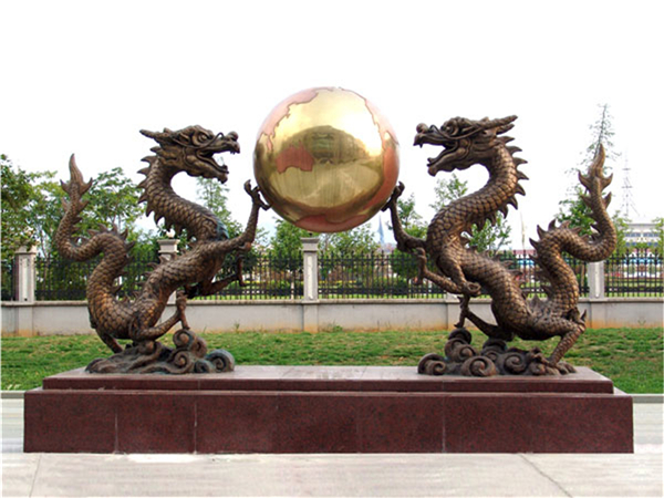 仿銅色不銹鋼龍.jpg 仿銅色不銹鋼龍.jpg