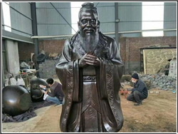 至圣先師孔子像鑄造 至圣先師孔子像鑄造