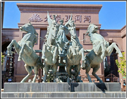 小區銅馬雕塑定制 小區銅馬雕塑定制