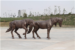 專業(yè)定做銅馬雕塑 專業(yè)定做銅馬雕塑