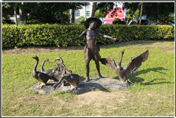 趕鴨子銅雕塑 趕鴨子銅雕塑