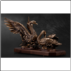 戲水青銅天鵝 戲水青銅天鵝