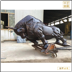 戶外商場牛年吉祥動物雕塑擺件 