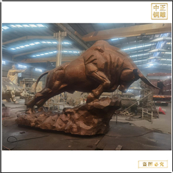 廣場公園商業(yè)街銅牛擺件鑄造 