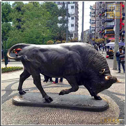 鑄銅關公 廣場大型開荒牛銅雕塑