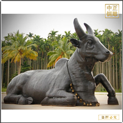 鑄銅關(guān)公 臥著的銅牛雕塑制作