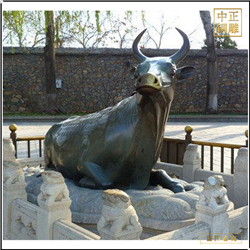 鑄銅關(guān)公 臥著的銅牛