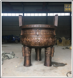 大型青銅鼎 大型青銅鼎