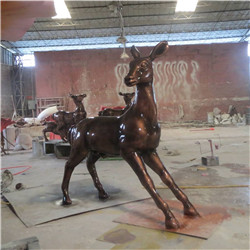 梅花鹿銅像 梅花鹿銅像